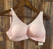NWT  Women's Wirefree Bonded Bra with Convertible Straps pink