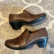 Brown ankle booties size 7