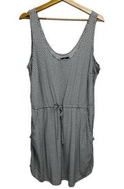 GAP Sleeveless Black And White Sun Dress Geometric Scoop Neck Pockets Poly Blend