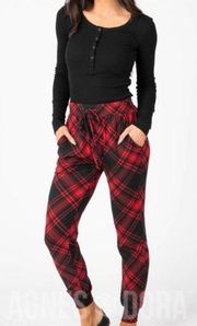 Agnes & Dora Plaid Everyday Jogger Pants Red & Black Size Medium