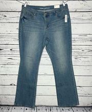 Old Navy NWT Size 16 Regular Sunset Blue Denim Curvy Mid-Rise Bootcut Jeans