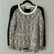 Olive & Oak Black & White Sweater Size Small