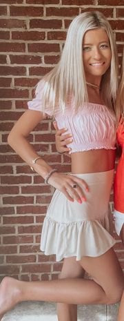 tan ruffle skort