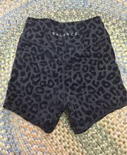 Balance Cheetah print biker shorts black 