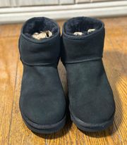 UGG Boots Mini