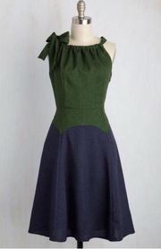 NEW Harlyn Green & Blue Tied Fit & Flare Midi ModCloth Halter Dress Medium