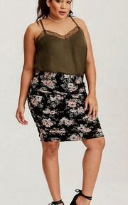 Ruched Floral Pencil Skirt Size 3X