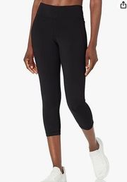 NWT Reebok XS Skinny Capris