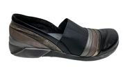 Naot Women's  Flat Leather Black Madras Metallic Size 41 USA 9.5 Slip On