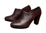 Bella Vita Leather and Suede Stacked Heel Ankle Boots. Size 7.5
