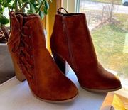 NWOT  suede bootie