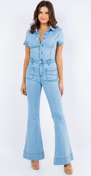 WESTERN DENIM JUMPSUIT WITH FUNCTIONAL BUTTONS AND HIGH STRETCH