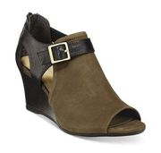 Giani Bernini - Leather Alyssaa Wedge Sandal - 9M