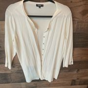 Women’s lightweight button up sweater. Size 1X