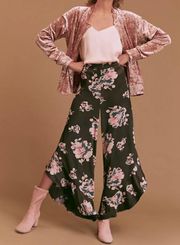 Elevenses Tansy Floral Ruffled Cropped Pants