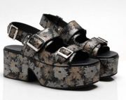 NWOT Free People Follow Your Own Path Daisy Pattern Platform Sandals