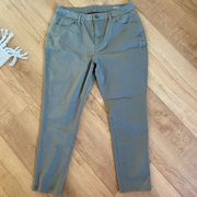 Arizona Jeans Arizona Jean Co High Rise Skinny Ankle Olive Green Size 13