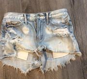 HOLLISTER Size 00/23 2" inseam distressed