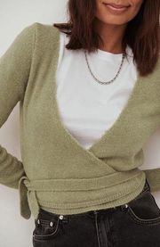 NA-KD Wardrobe Knitted Wrap Cardigan in Sage Green Size S