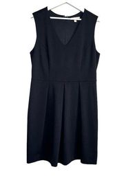| Black pleated v-neck dress Size 14