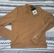 NWT The North Face L/S Evolution Fitted Almond Butter