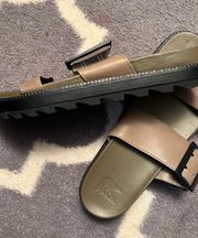 Roaming Buckle Sandals