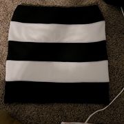 NBW skirt size small