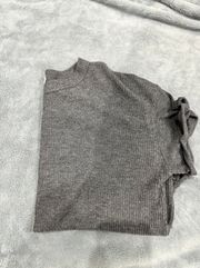 Brandy Melville / John Galt textured ribbed grey shorts sleeve top