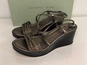 Gianni Bini Leather Oxy Pewter Criss Cross Wedge Sandal Size 6