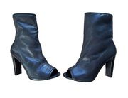 Stuart Weitzman KOKO Peep Toe Black Leather Heeled Bootie 7.5