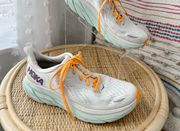One One Clifton 8 Blanc De Blanc White Road-Running Sneakers Size 9