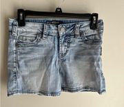 Tuesday Shorts Size 25