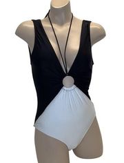 Venus Colorblock Cutout Swimsuit One Piece Bathing Suit Size 6 NWOT