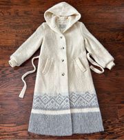 Hilda Ltd 100% Wool Vintage Long Icelandic Hooded Belted Coat in Ivory Small