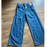 Women’s Levi’s jeans 94 baggy wide leg 29x31