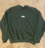 Green Crew Neck With A Mountain 