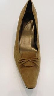 Karen Scott Taupe Markie Low Heel Pump w/Bow 9.5