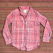 C&C CALIFORNIA FADED RED FLANNEL PLAID BUTTON UP