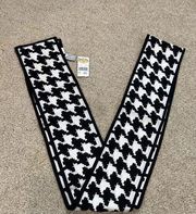 NWT  Talbots Black White Houndstooth Double Sided 100% Silk Oblong Scarf  66* 4