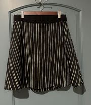 Alice & Olivia Casual Cotton Pleated Skirt in Black & White Stripe Sz 10