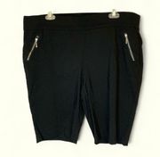 89th and Madison ladies sleek black pull on moto shorts size 1X plus, pockets