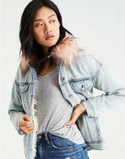 American Eagle  Faux Fur Collar Sherpa Lined Denim Jacket NWOT