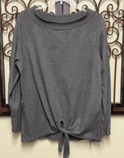 Brenda’s grey long sleeve top