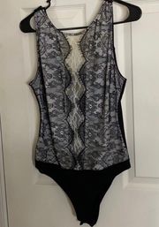 Black white Lace Bodysuit   brand NWOT M