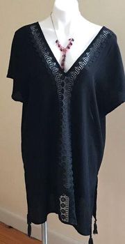 Black Rayon crochet cover up with side bottom tassels. SZ M Great Cond