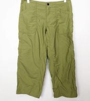 Mountain Hardwear Green Cropped Hiking Pants size 8