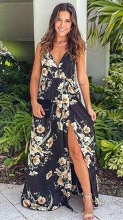 Black Floral Halter Neck Maxi Dress with Leg Slit Blogger Fav Womens Size Small