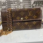 Authentic Louis Vuitton Monogram Sarah Wallet