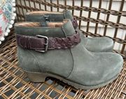 Dansko Nubuck Bootie Size 38EU/7.5 US Green with Braid