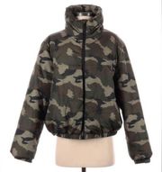 Size XL Camouflage Bomber Puffer Jacket